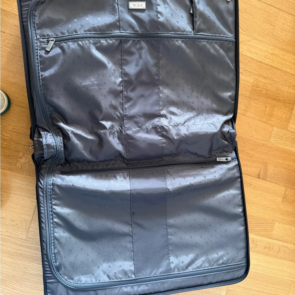 Tumi Black Men's Travel Duffel with Front Organizer Pockets